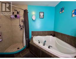 14 Riverhead Road thumbnail 12