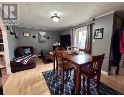 14 Riverhead Road thumbnail 6