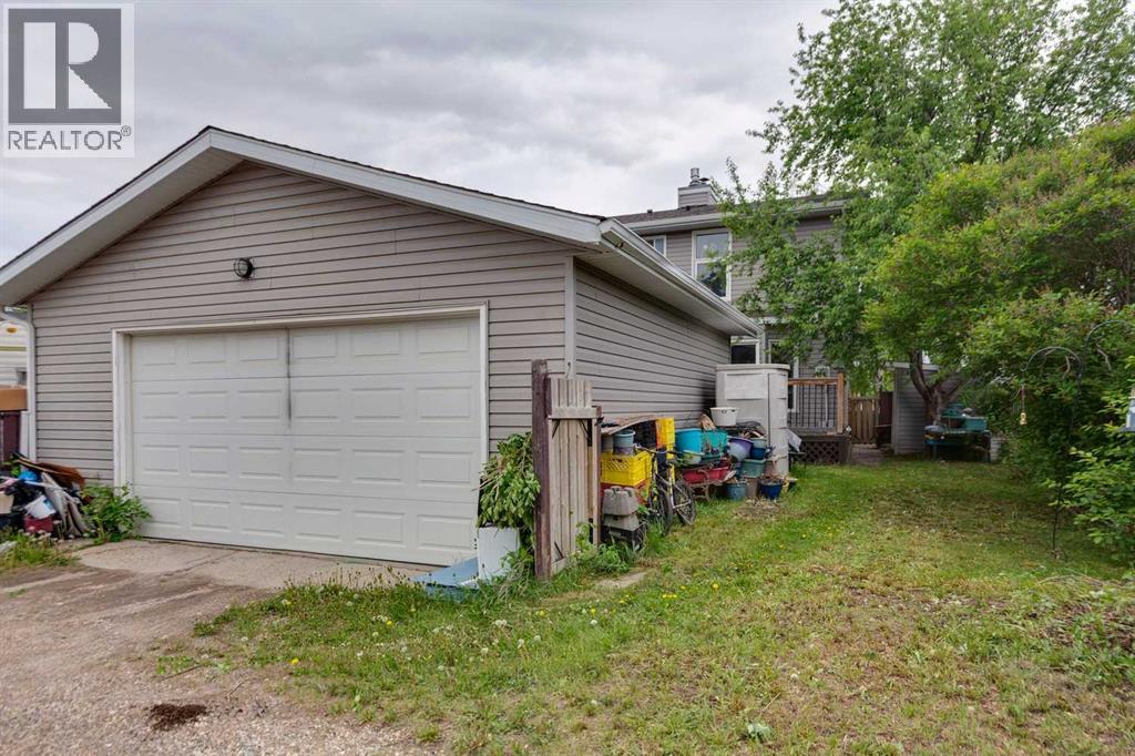 1826 Summerfield Boulevard SE - 28