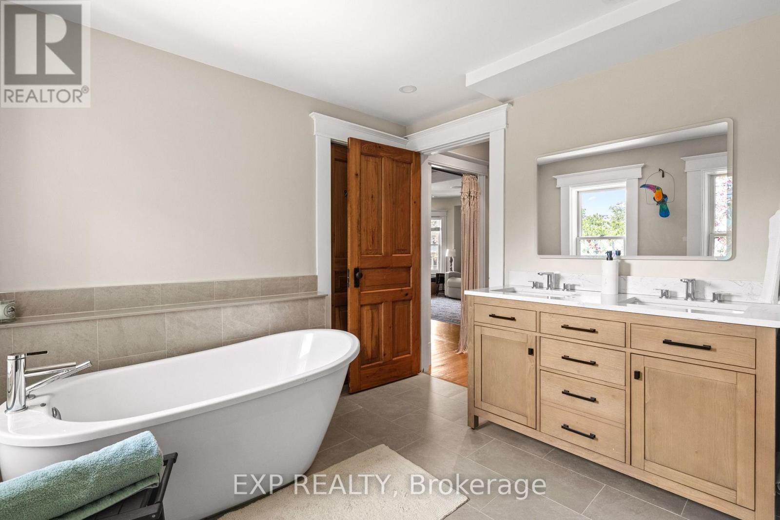 3 NORRIS PLACE - Image 24
