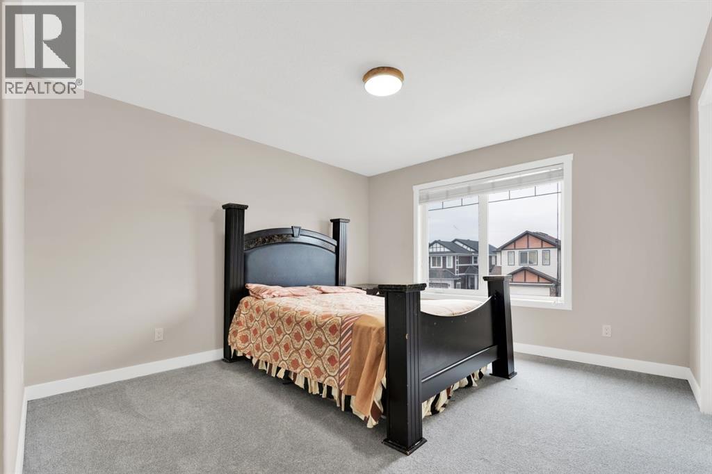 360 Saddlemont Boulevard NE - 20