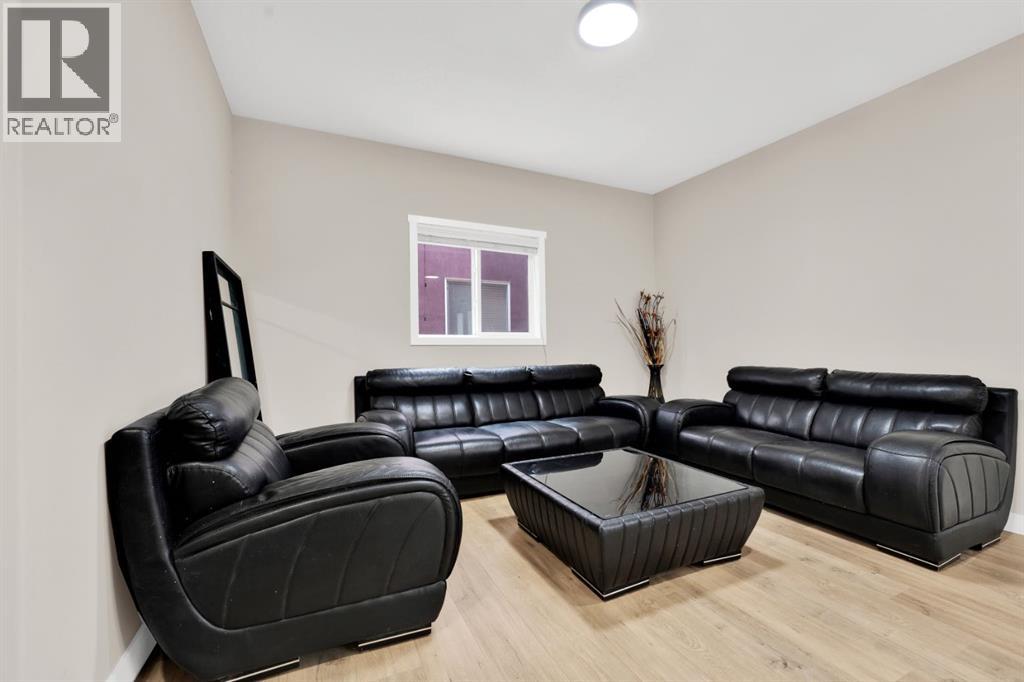 360 Saddlemont Boulevard NE - 7