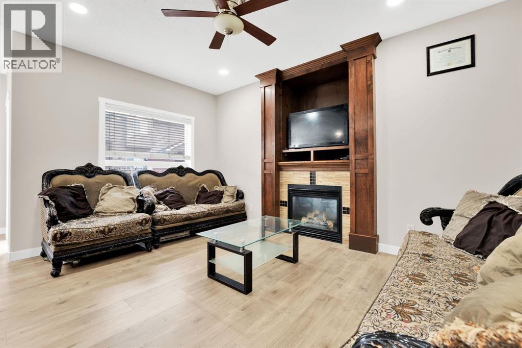 360 Saddlemont Boulevard NE - 9