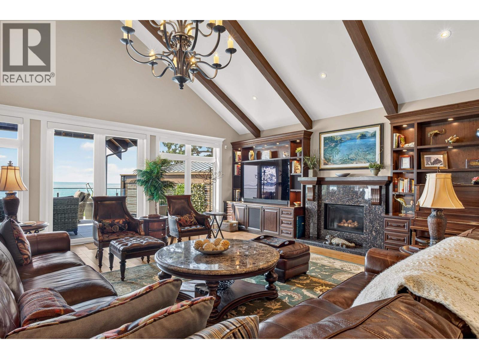 6001 SILVERSTONE LANE, Sechelt
