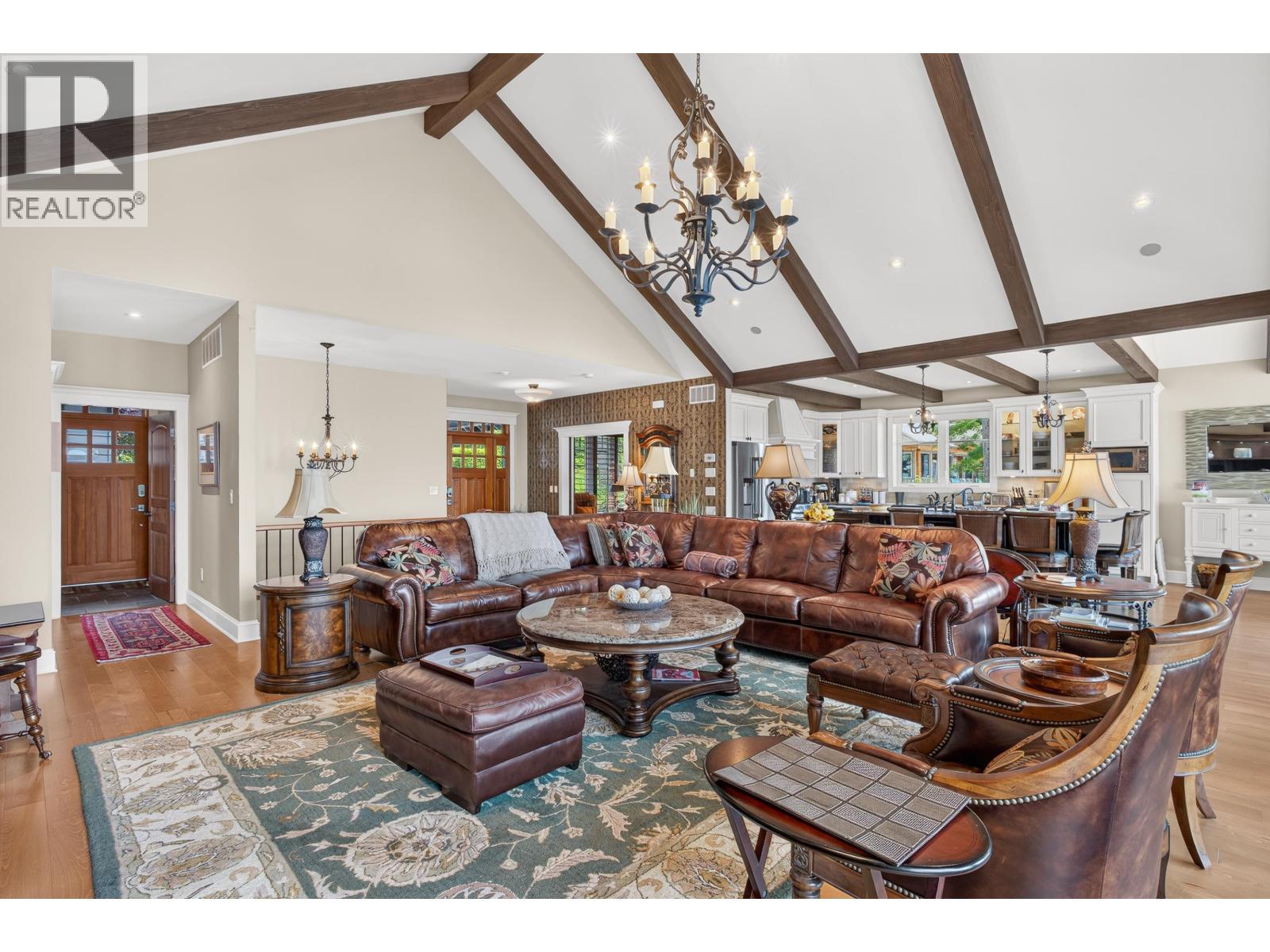 6001 SILVERSTONE LANE, Sechelt