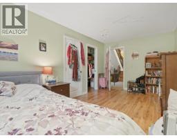 3183 Beacon Drive, Coquitlam, BC V3C3W7 Photo 16