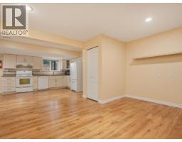 3183 Beacon Drive, Coquitlam, BC V3C3W7 Photo 18