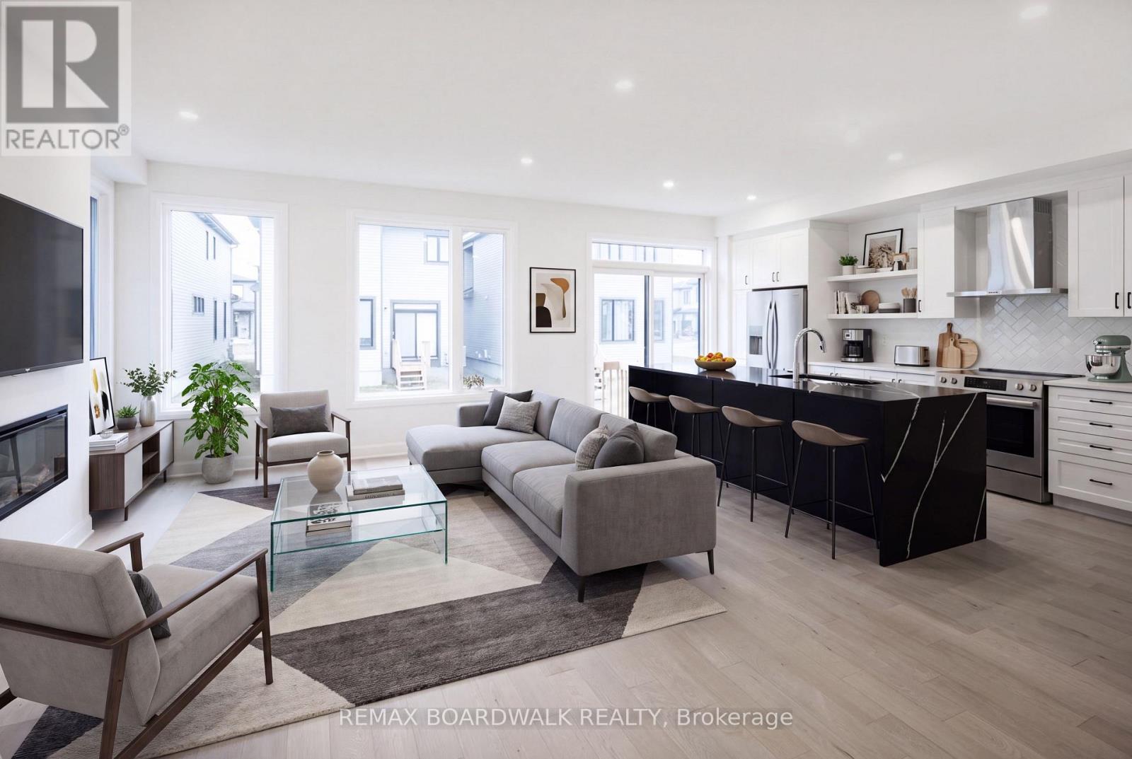 592 ROUNDHOUSE CRESCENT - 8
