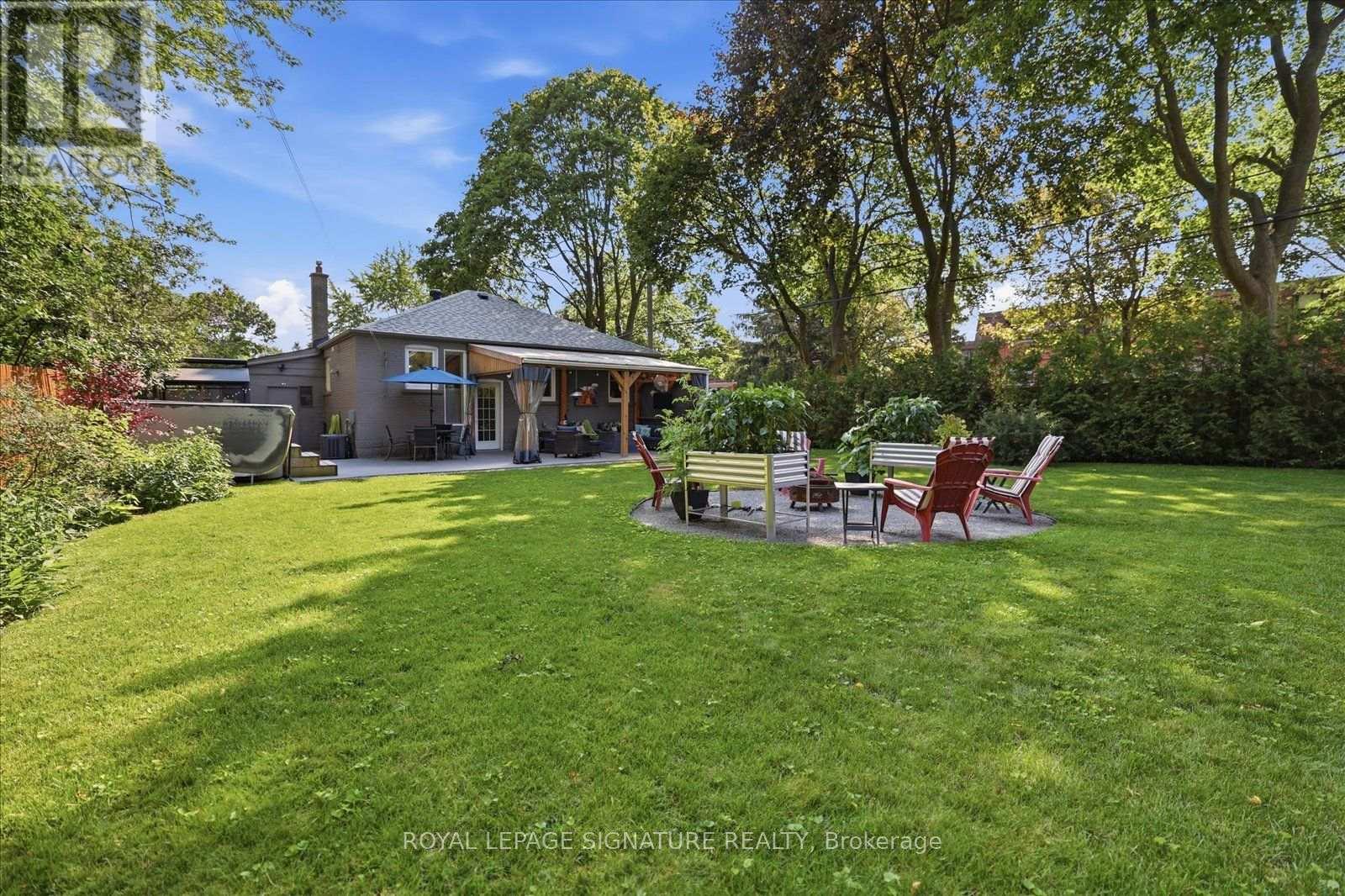 24 LATHAM AVENUE - 38