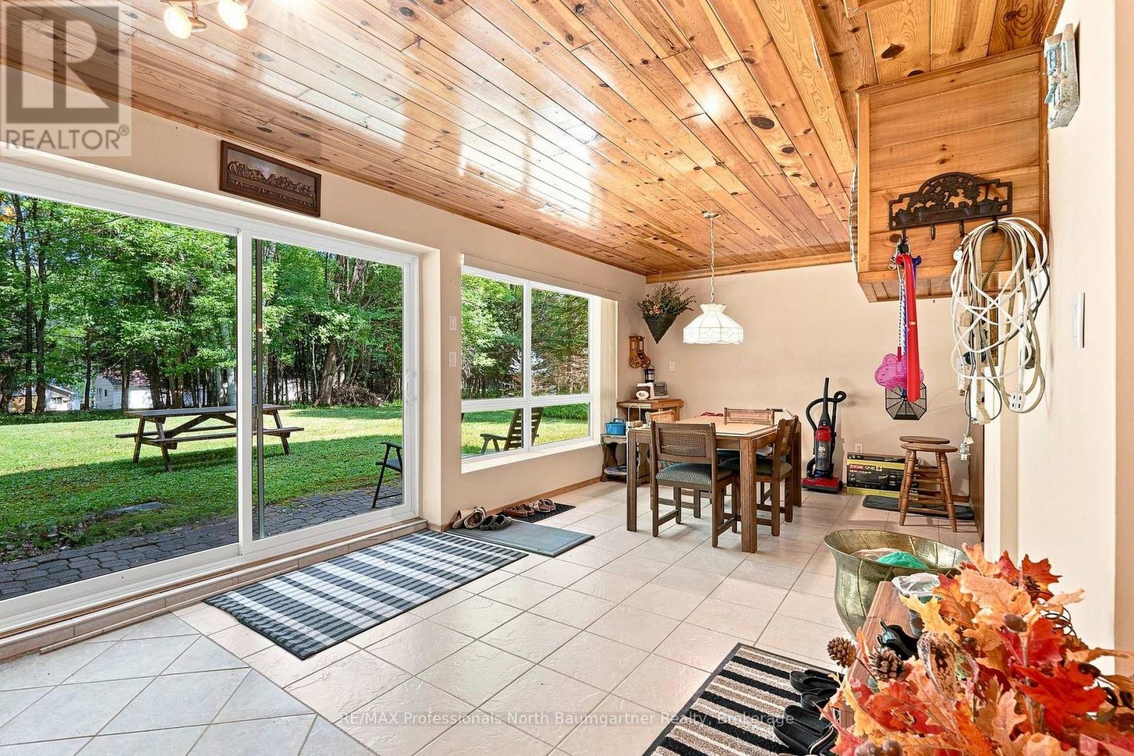 1125 PROVIDENCE DRIVE - 5