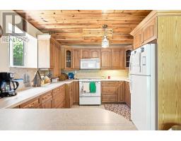 1125 Providence Drive, Algonquin Highlands, ON K0M1S0 Photo 9