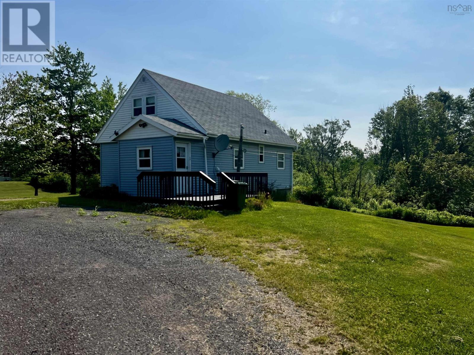 5320 Highway 6 - 7