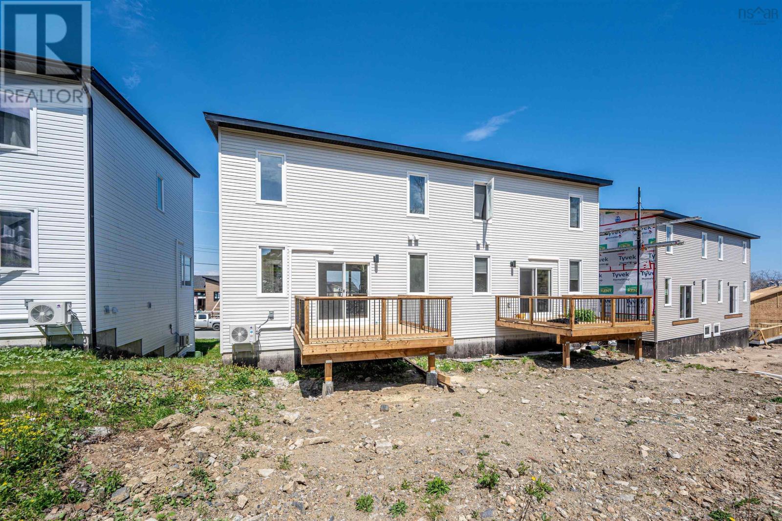 9 Swivel Court - 48
