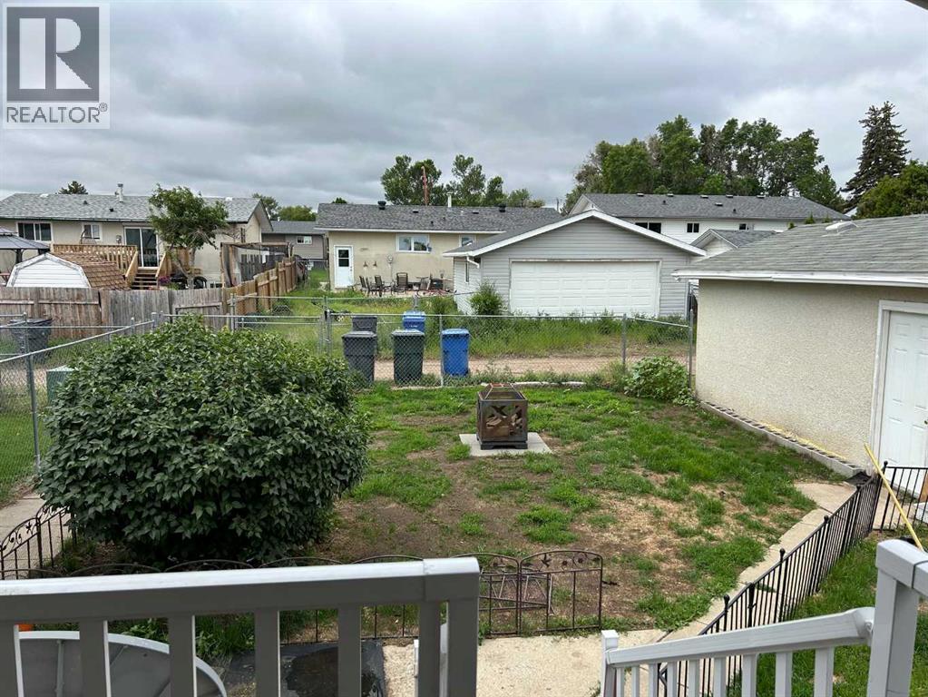 449 20 Street NE - 23