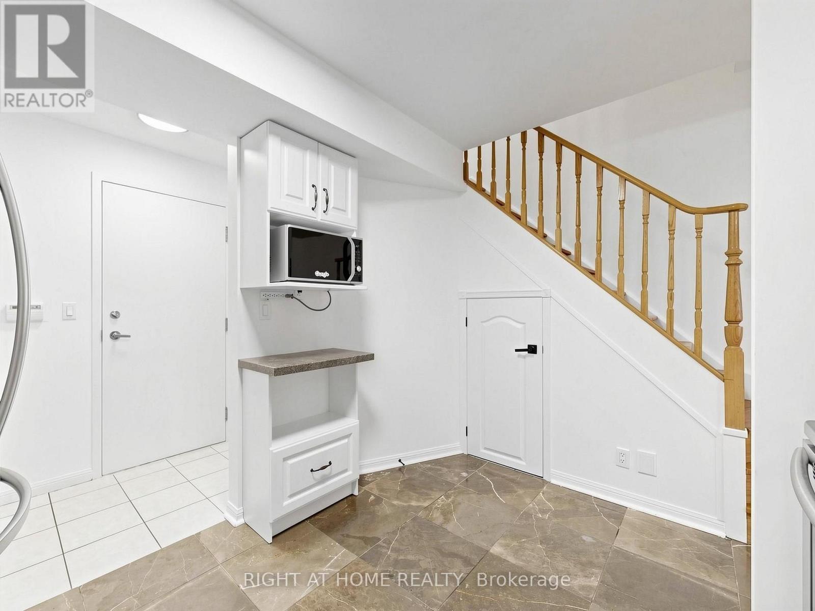 #1520 28 SOMMERSET WAY - 16