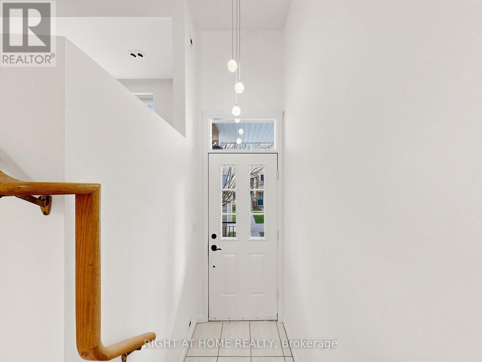 #1520 28 SOMMERSET WAY - 18
