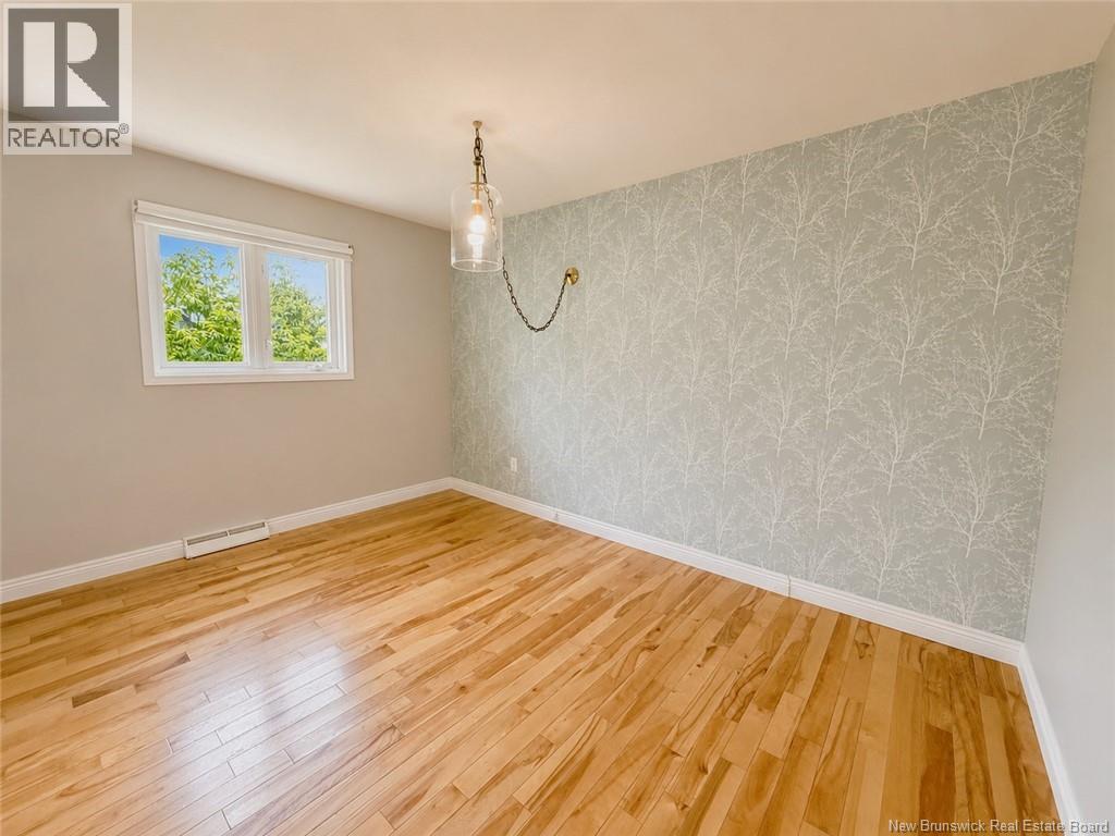 215 Spruce Street - Image 9
