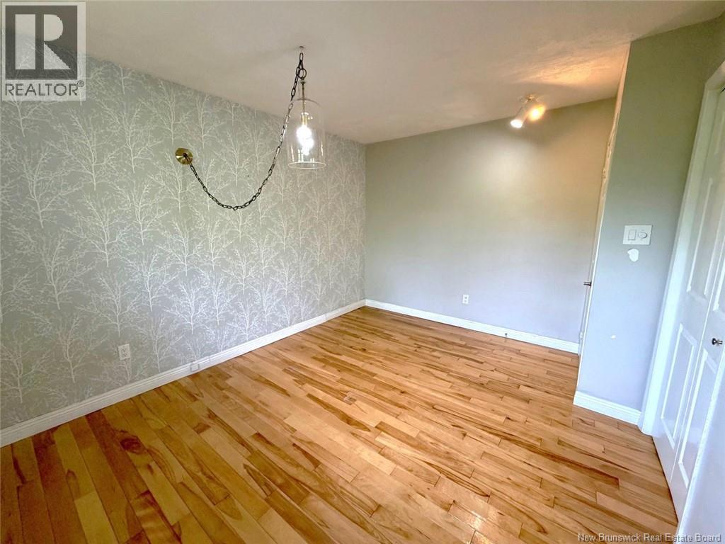 215 Spruce Street - Image 8