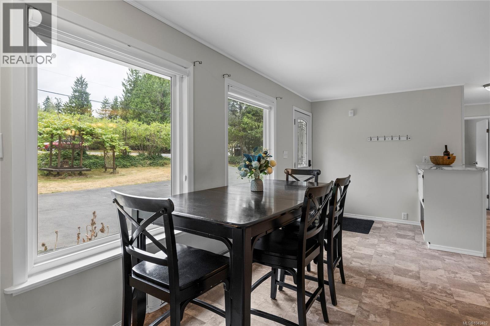 3115 Rinvold Rd - 28