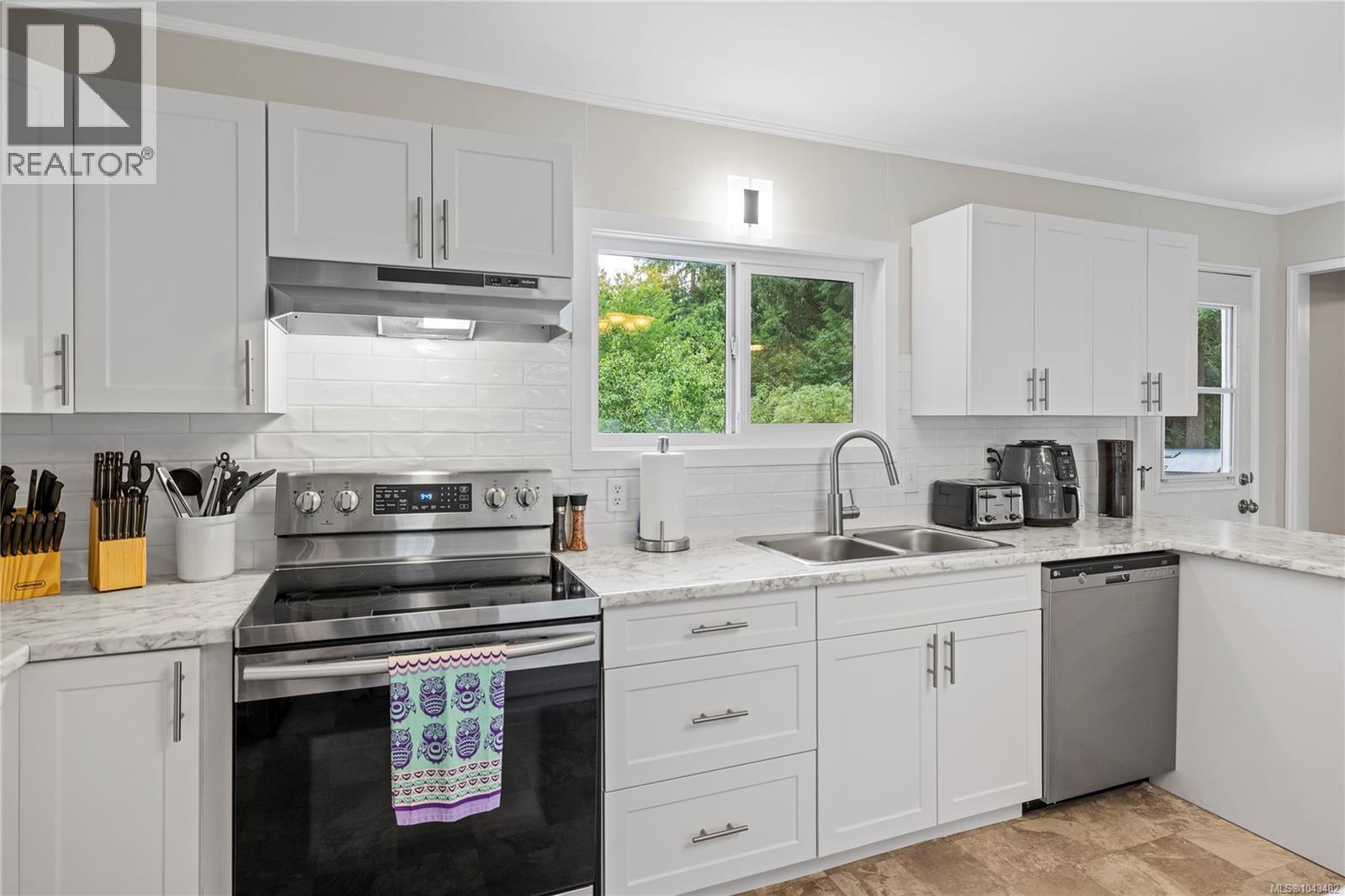 3115 Rinvold Rd - 31