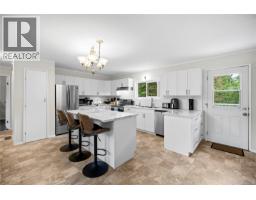 3115 Rinvold Rd, Hilliers, BC V9K1X3 Photo 13