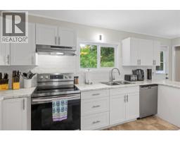 3115 Rinvold Rd, Hilliers, BC V9K1X3 Photo 31