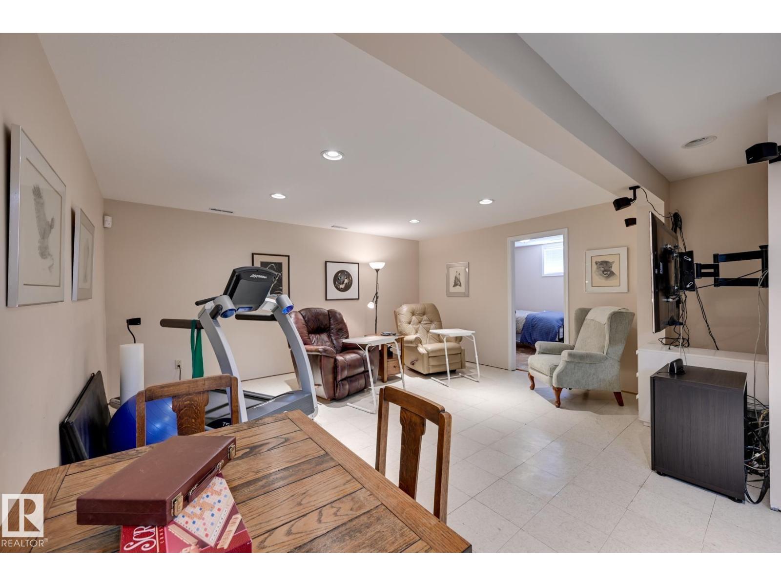13503 106A AV NW - 40