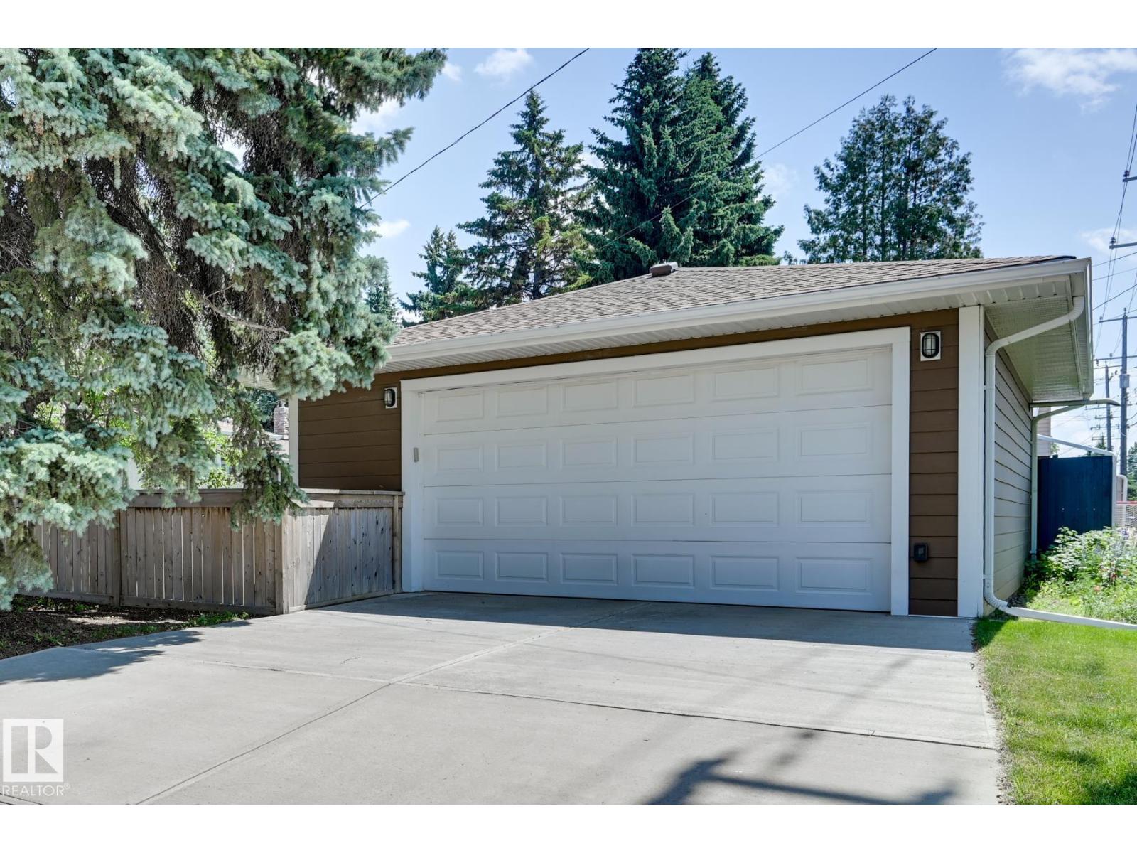 13503 106A AV NW - 9