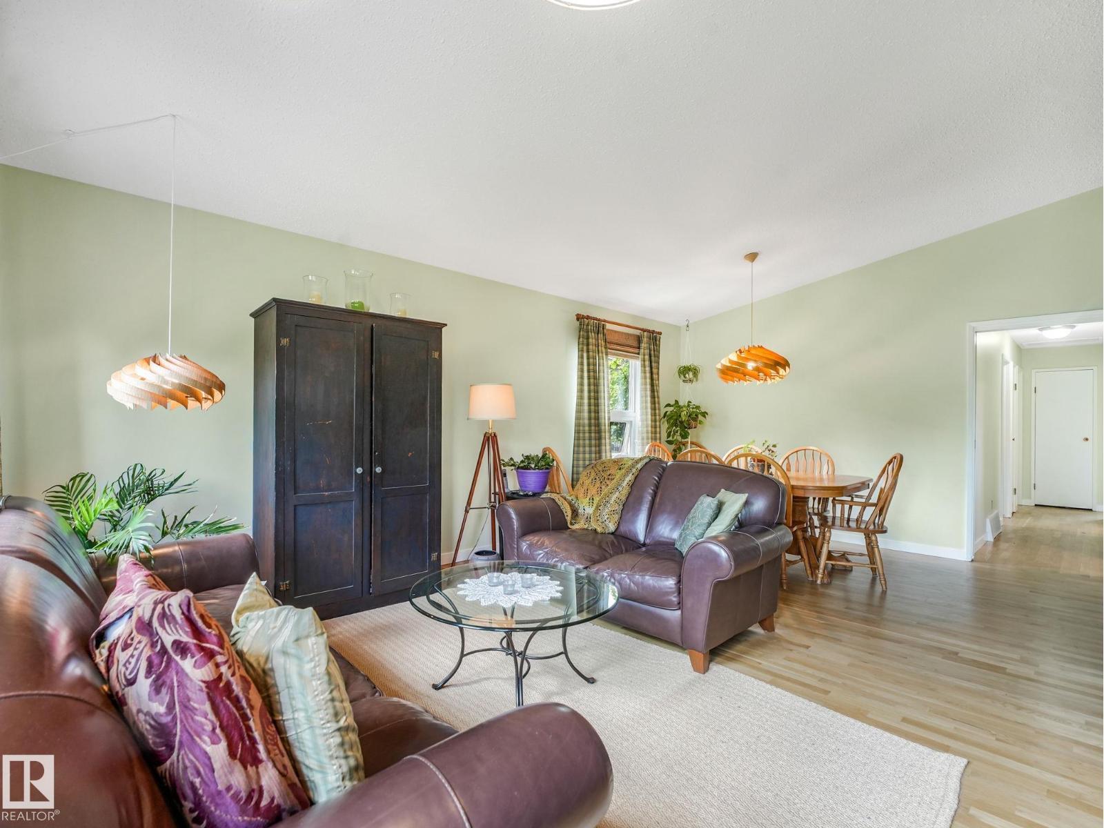 32 Malvern DR - 12