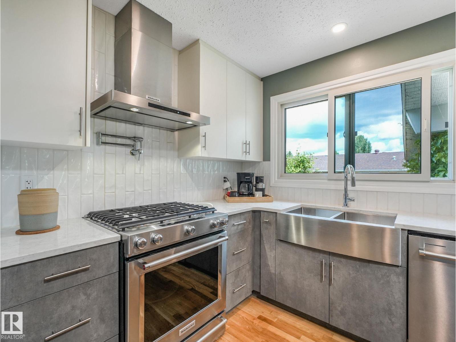 32 Malvern DR - 20