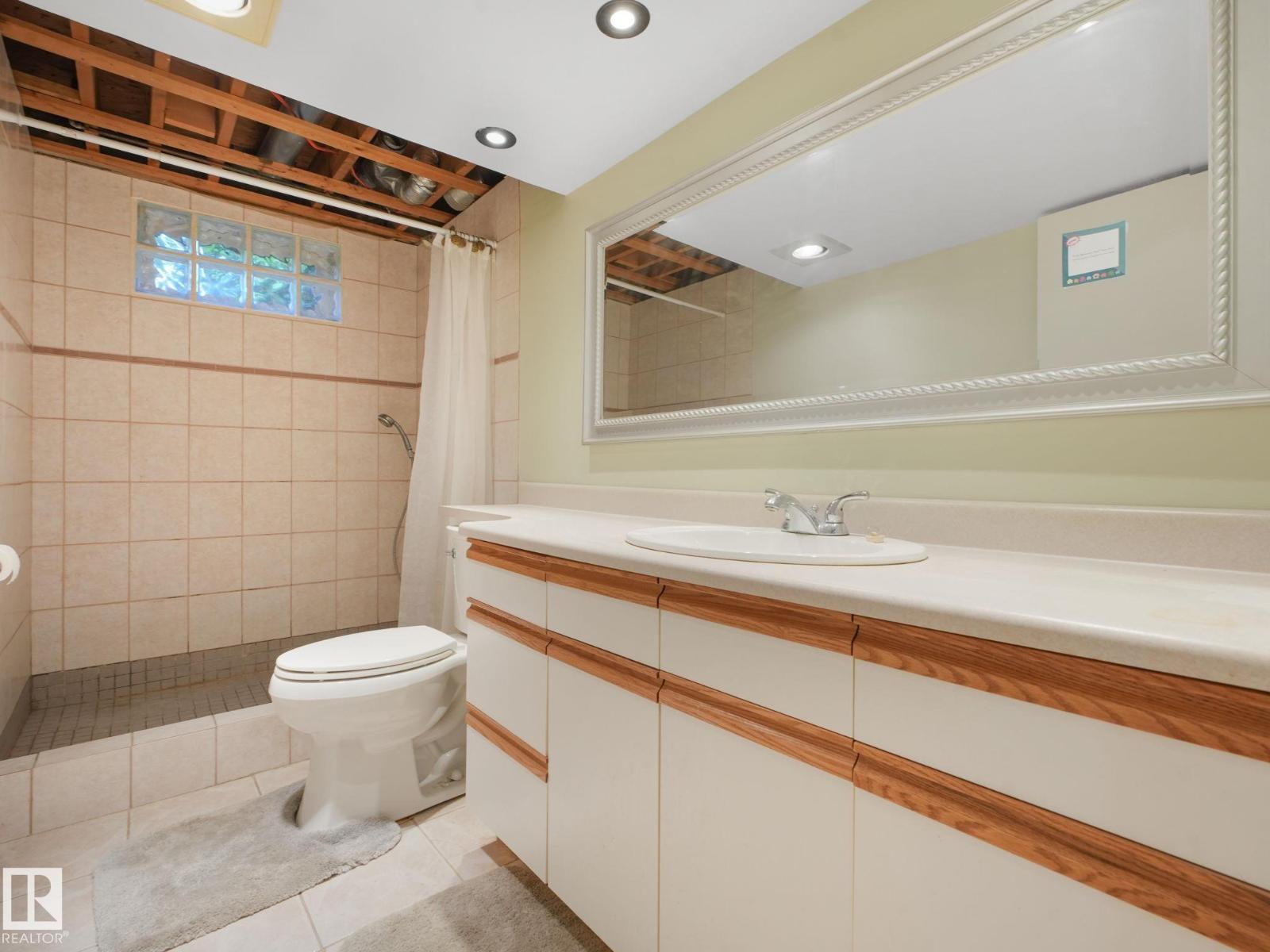 32 Malvern DR - 47