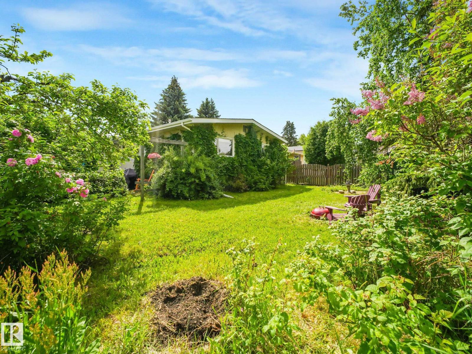 32 Malvern DR - 58