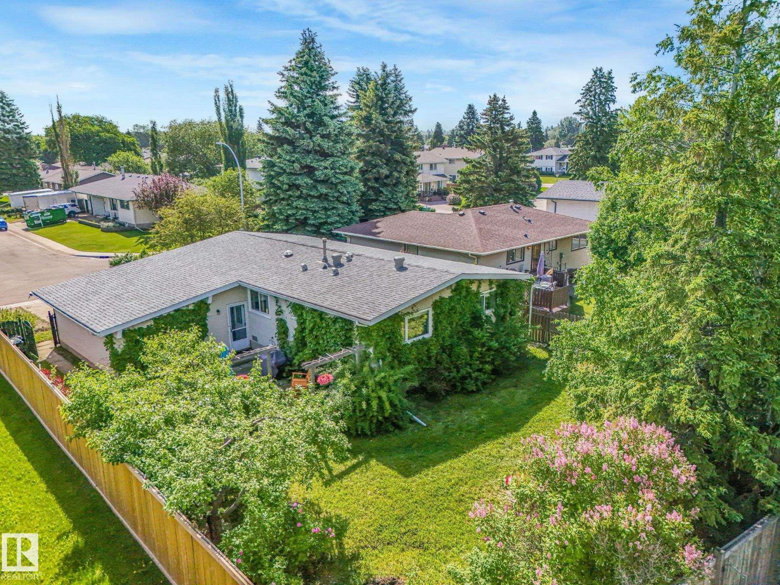 32 Malvern DR - 62