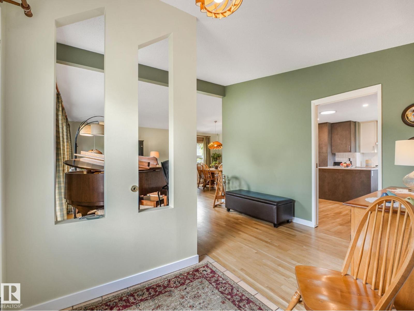 32 Malvern DR - 9