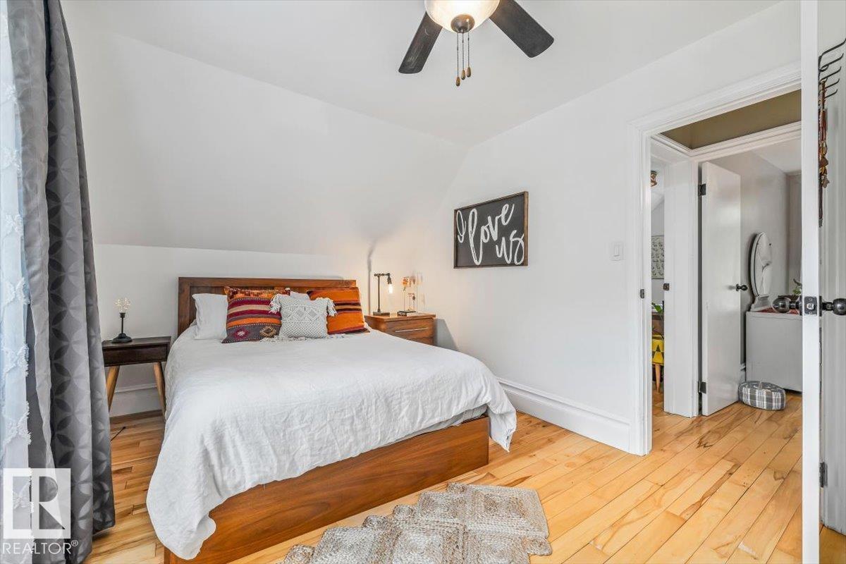 11328 65 ST NW - 23