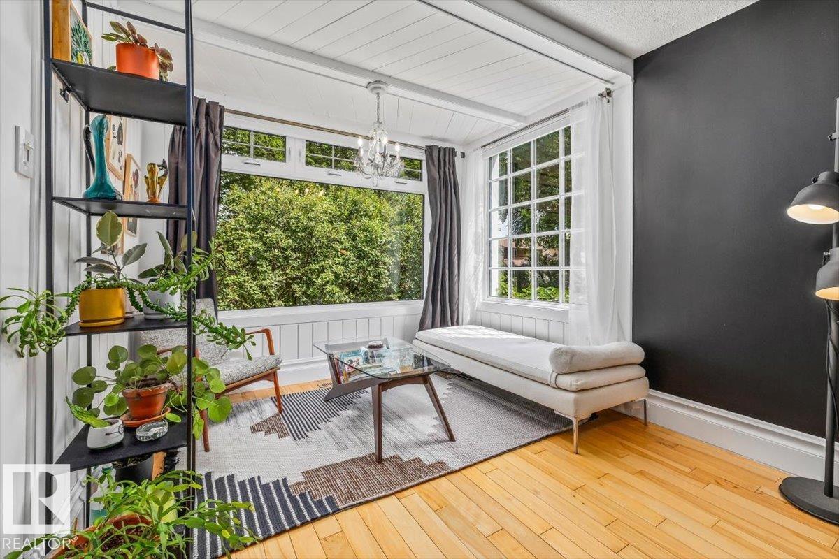 11328 65 ST NW - 3