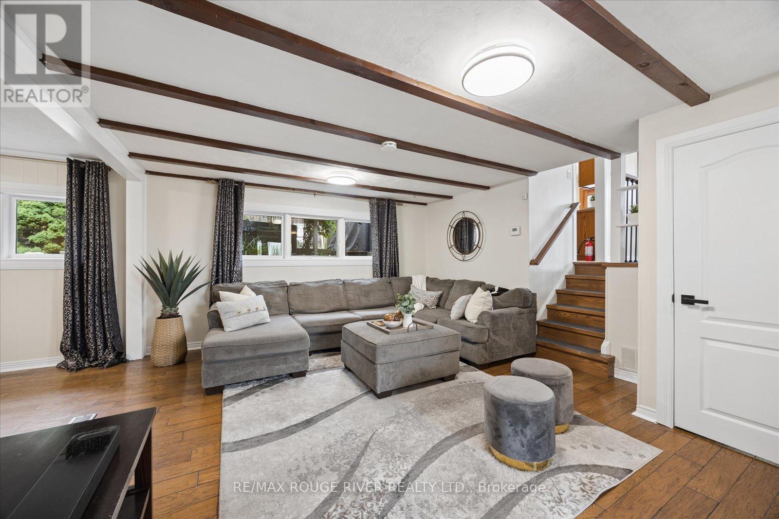 881 SWISS HEIGHTS DRIVE - 11