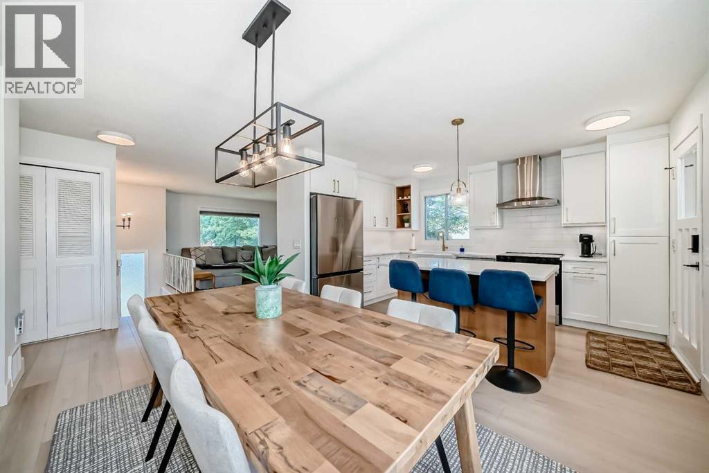 170 Lake Sylvan Close SE - 11