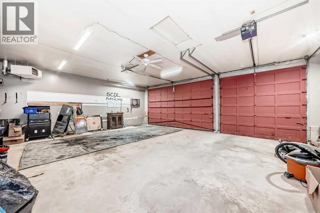170 Lake Sylvan Close SE - 39