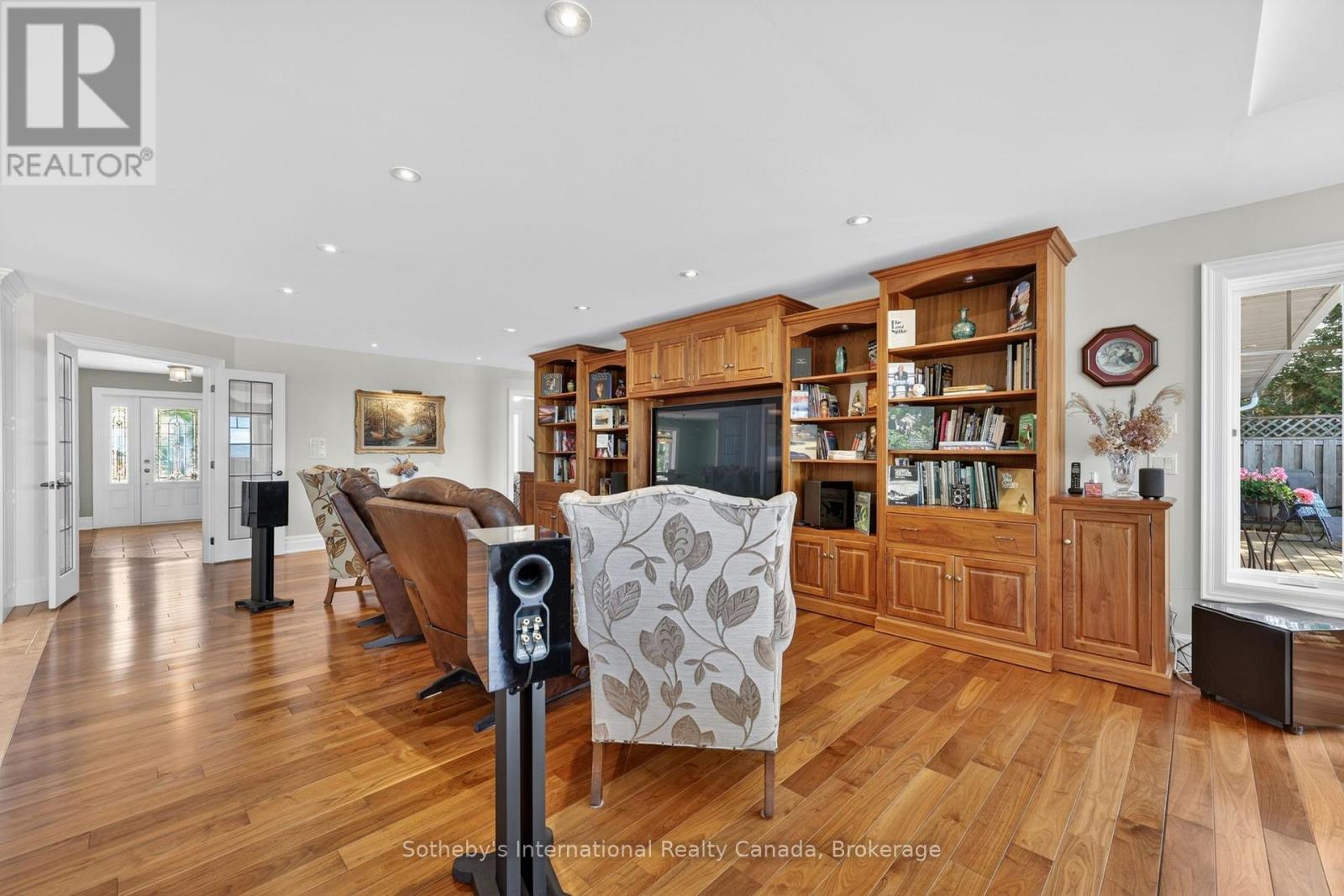 1036 RIVER ROAD E - 16