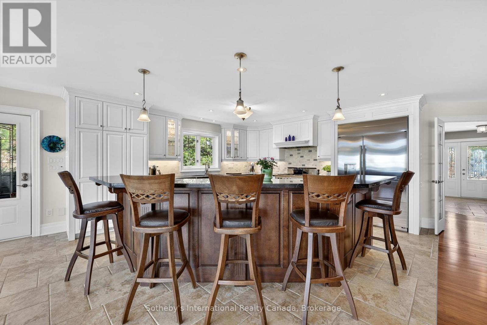 1036 RIVER ROAD E - 27