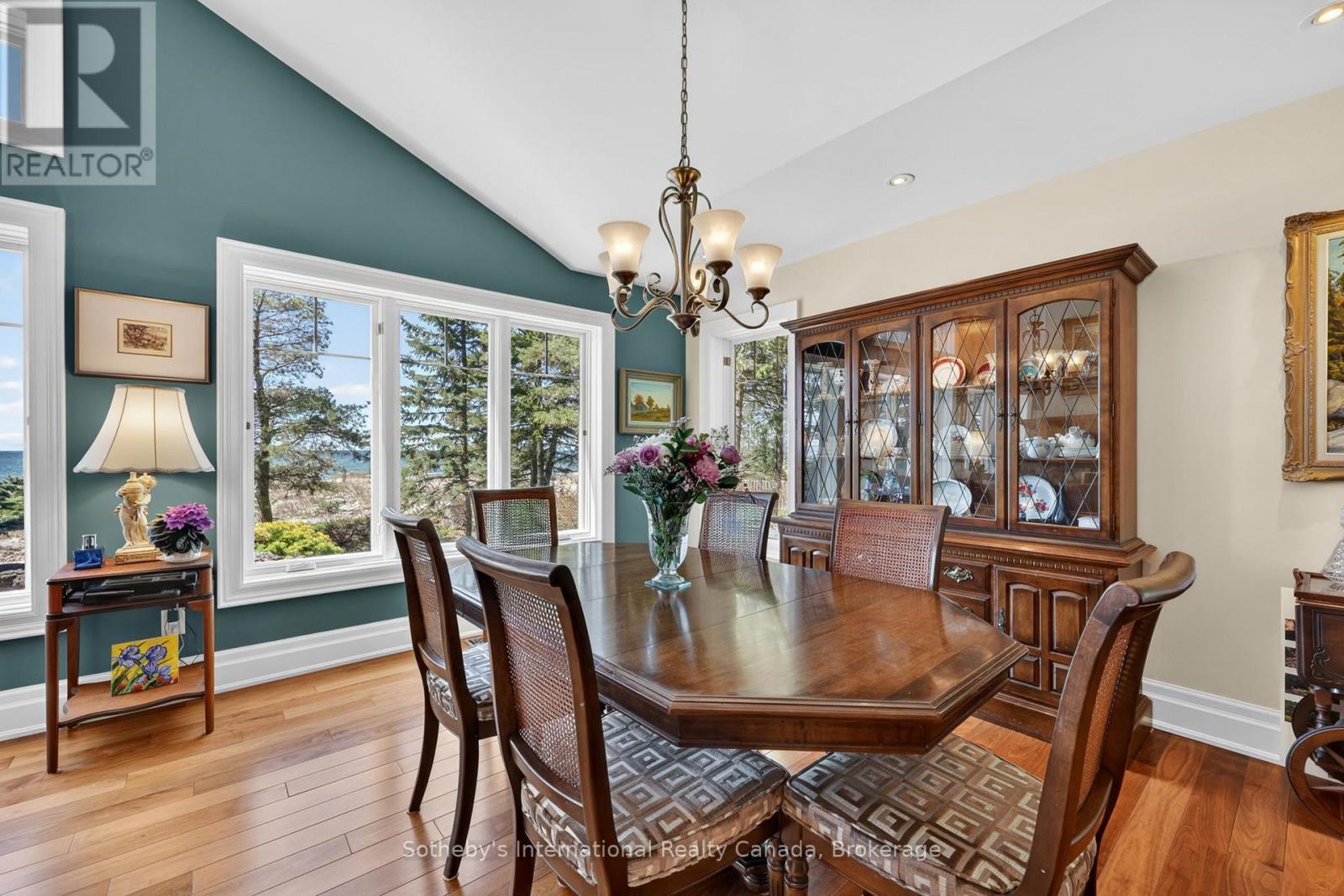 1036 RIVER ROAD E - 23