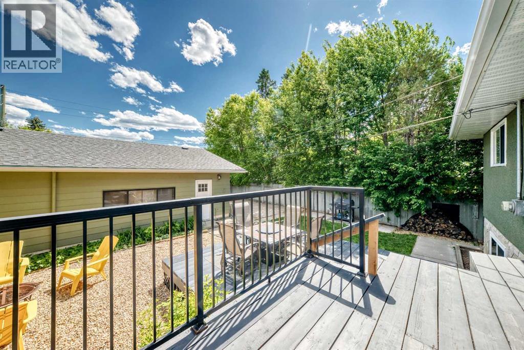 170 Lake Sylvan Close SE - 42