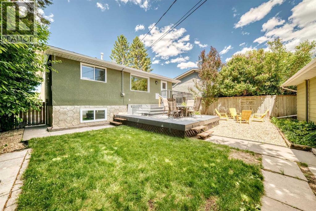 170 Lake Sylvan Close SE - 46