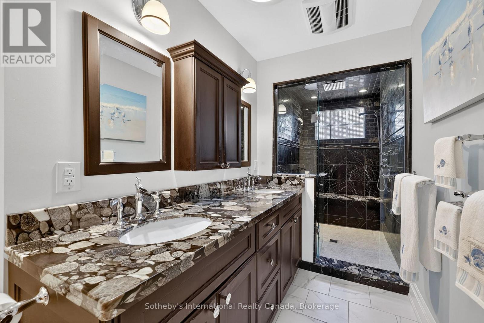 1036 RIVER ROAD E - 37