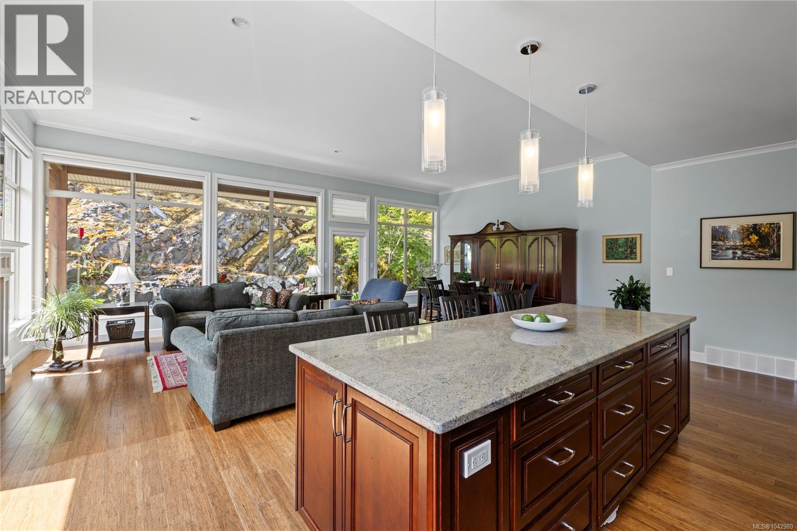 2227 Bonnington Dr, Nanoose Bay