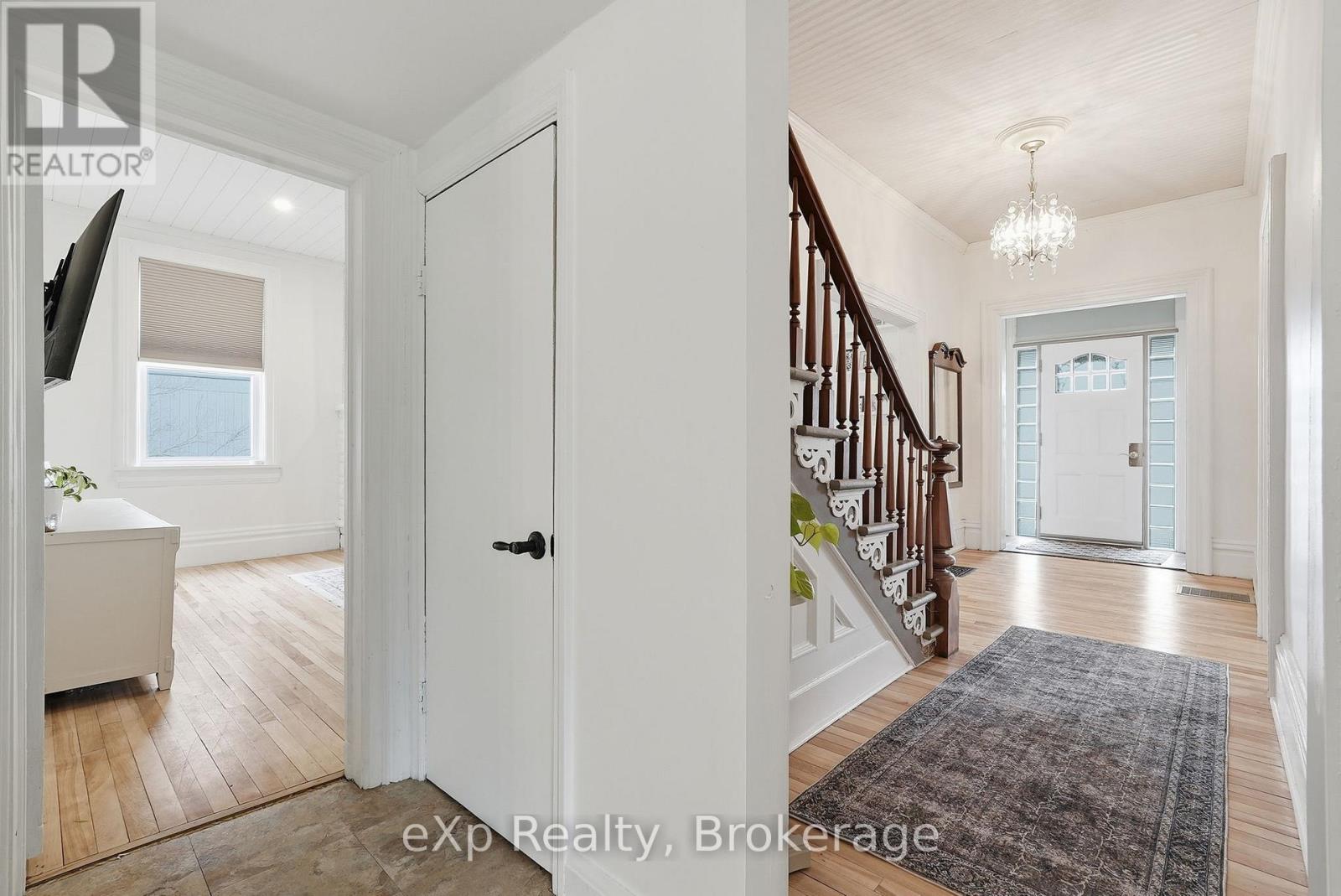 415 GIBSON STREET - 15