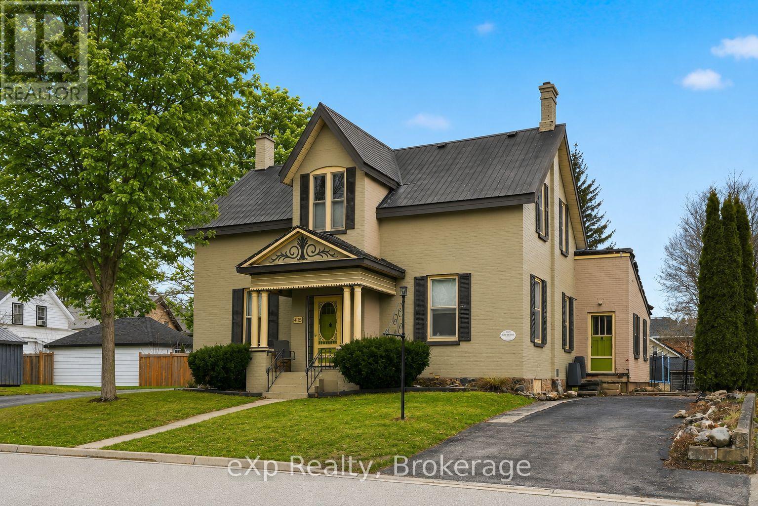 415 GIBSON STREET - 1