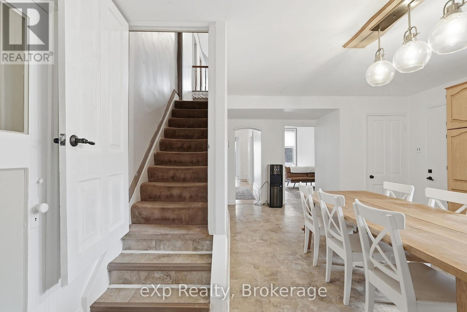 415 GIBSON STREET - 21