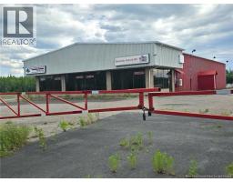 2886 Miramichi Avenue, Bathurst, NB E2A3Z3 Photo 36